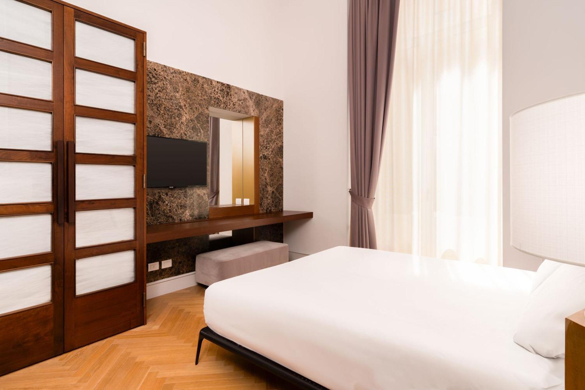 Limehome Lecce Palazzo Bn Экстерьер фото