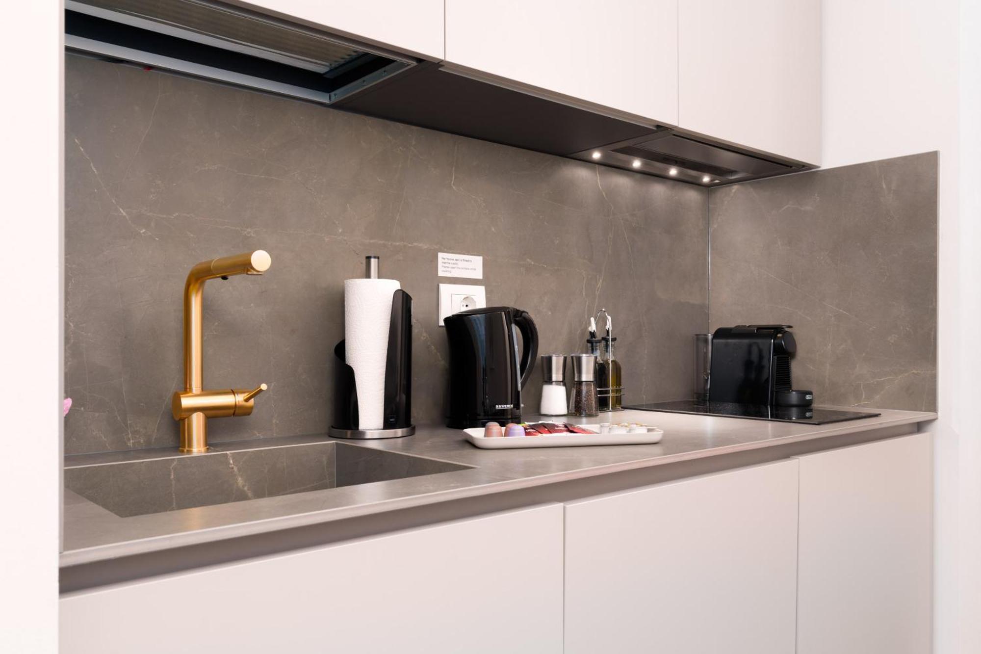 Limehome Lecce Palazzo Bn Номер фото
